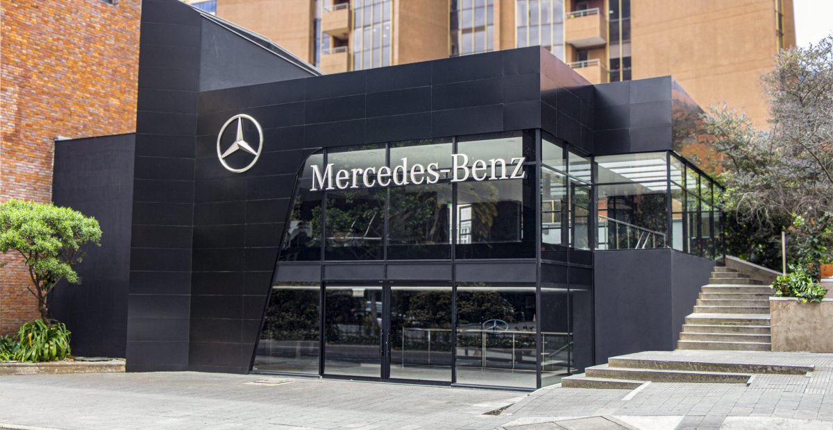 <p>Nueva sede Mercedes-Benz Cars: Motorysa S.A. Calle 72</p>