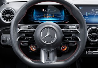 <p>Mercedes-AMG Clase A Hatchback</p>