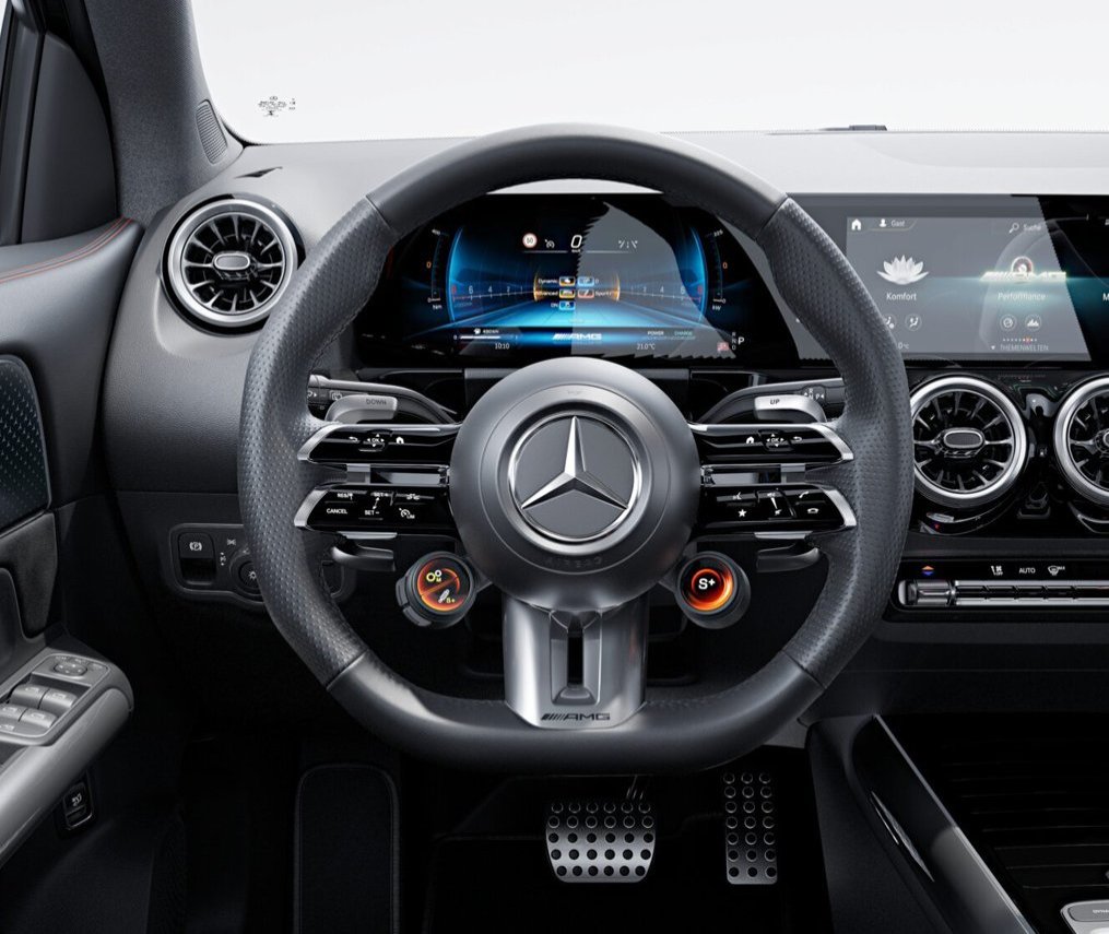<p>Mercedes-AMG GLA</p>