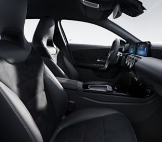 <p>Mercedes-AMG Clase A Hatchback</p>